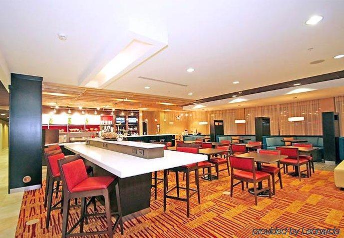 Courtyard Greensboro Airport Restoran foto